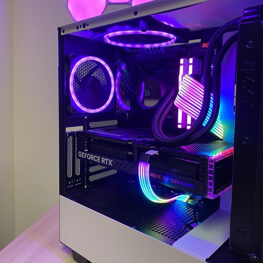 NZXT 4060 Build - 450626.76b91697aebf5c4004a891321c63c3b1.1600